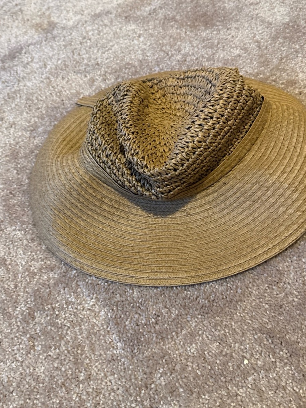 Classic Wide-Brim Straw Sun Hat in Tan